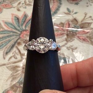 JTV vintage Sterling Silver 3 stone ring!